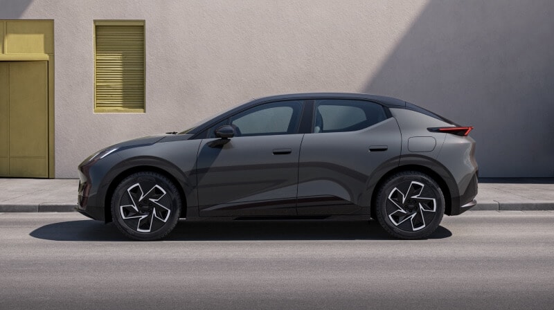 Lynk & Co 02